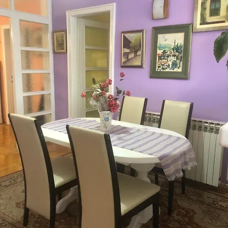 Victory Apartment *